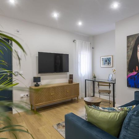 Beautiful Blue Triana Apartment Sevilla Exterior foto